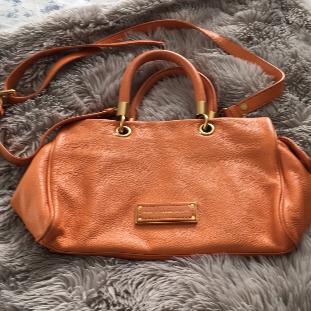 Marc Jacobs 100% cow leather purse